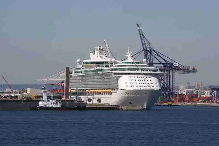 Royal Caribbean al porto di Bayonne