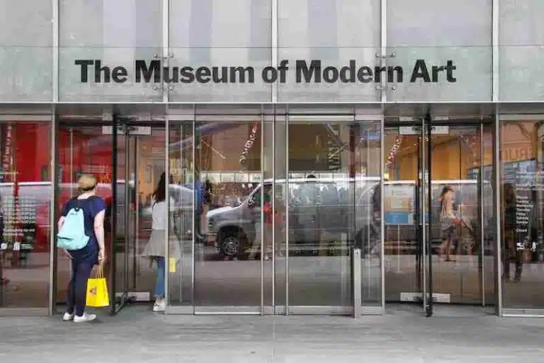 Chiude il MoMa di New York